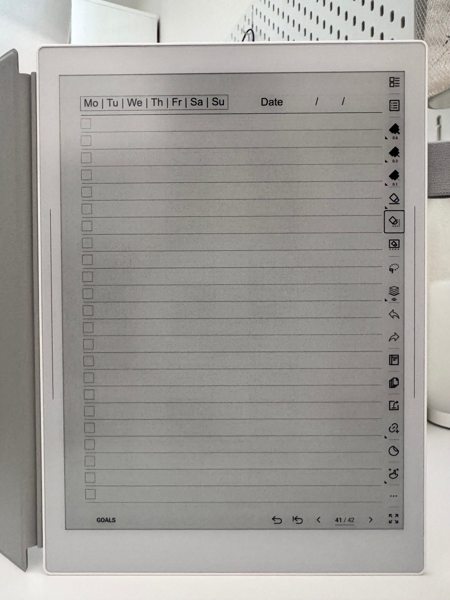 To Do lined full page checkboxes and date/day of the week. Supernote X2 Template for Nomad or Manta.